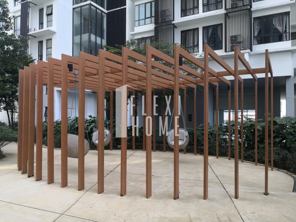 Spacious Big Room, Designed & Quiet Family Home, Eclipse In Cyberjaya By Flexihome-My 외부 사진